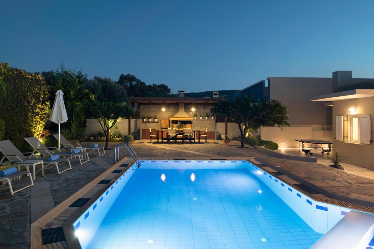 Villa Periklis Adelianos Kampos Exteriér fotografie