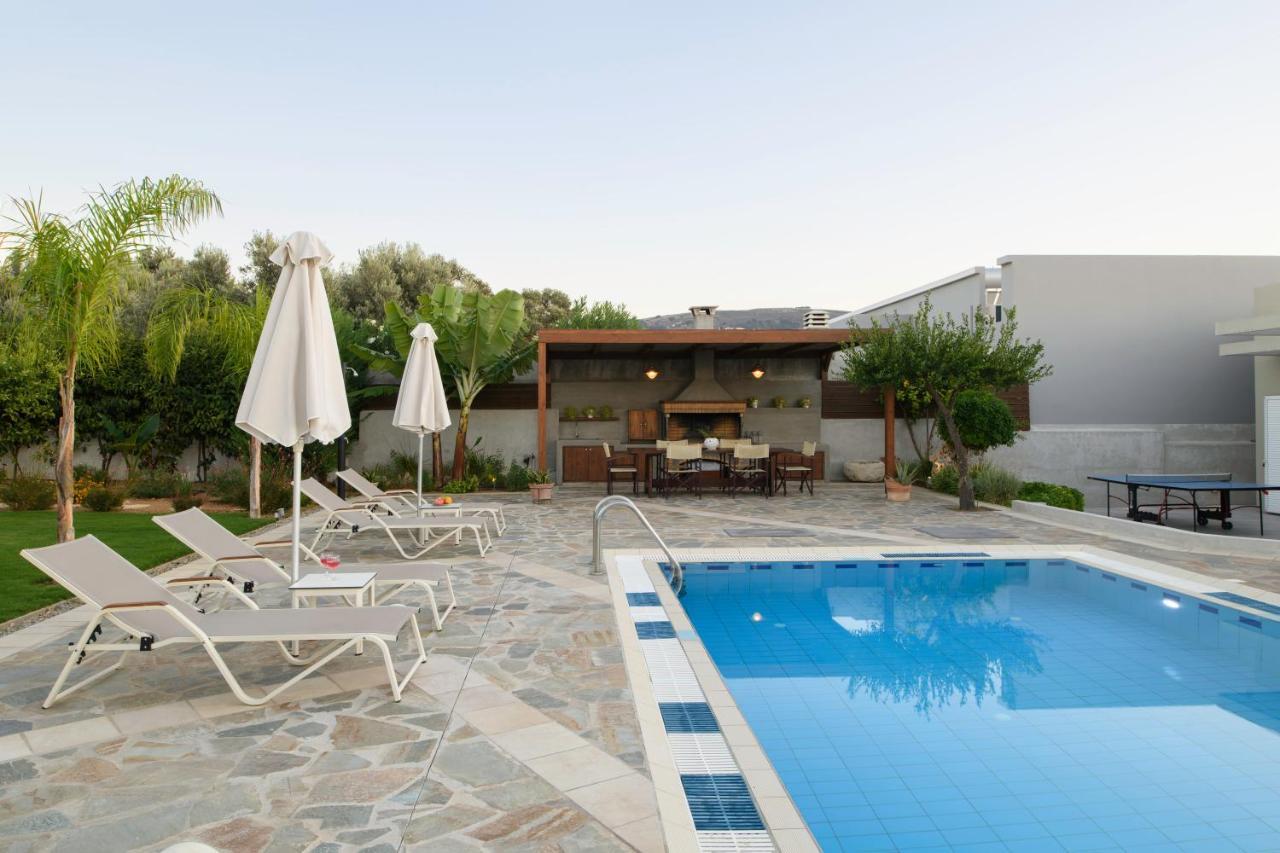 Villa Periklis Adelianos Kampos Exteriér fotografie