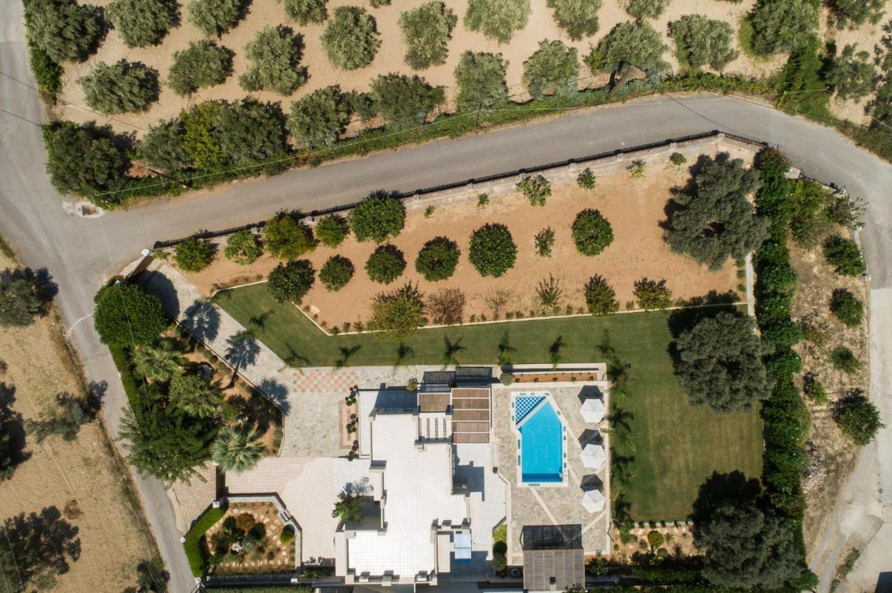 Villa Periklis Adelianos Kampos Exteriér fotografie